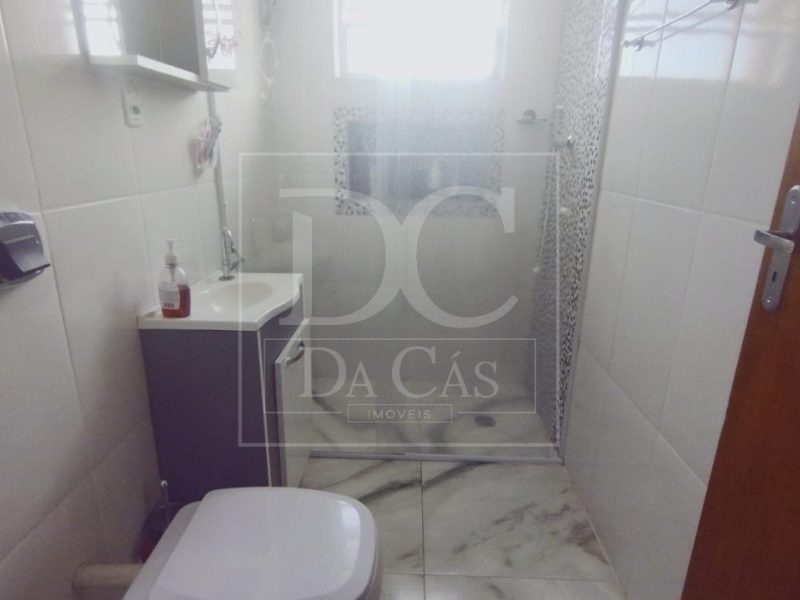 Apartamento à venda com 53m², 2 dormitórios, 2 vagas no bairro Passo da Areia em Porto Alegre