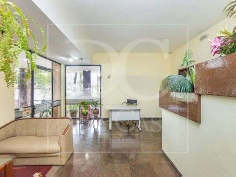 Apartamento à venda com 78m², 2 dormitórios, 1 suíte, 1 vaga no bairro Santa Cecília em Porto Alegre