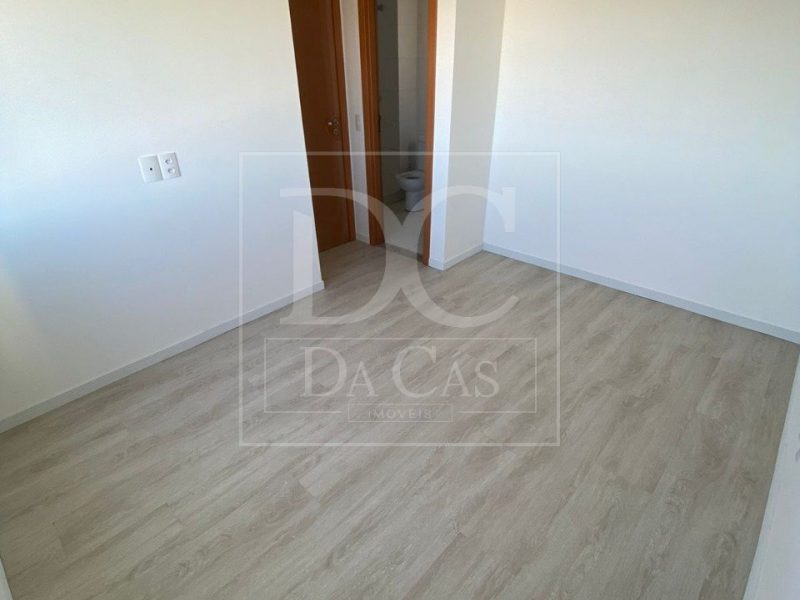 Apartamento à venda com 59m², 2 dormitórios, 1 suíte, 1 vaga no bairro Petrópolis em Porto Alegre