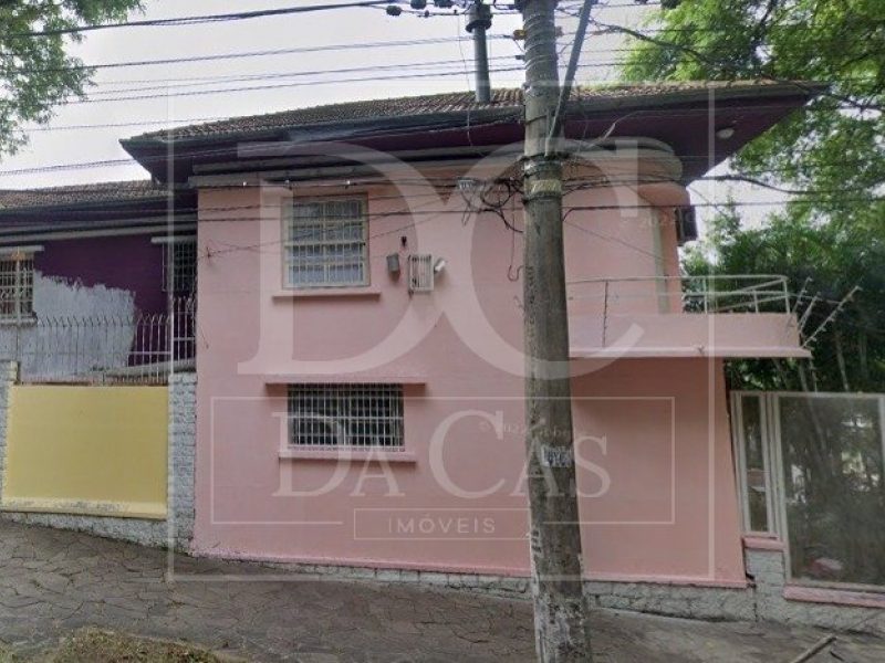 Sobrado à venda com 167m², 3 dormitórios, 1 vaga no bairro moinhos de vento em Porto Alegre