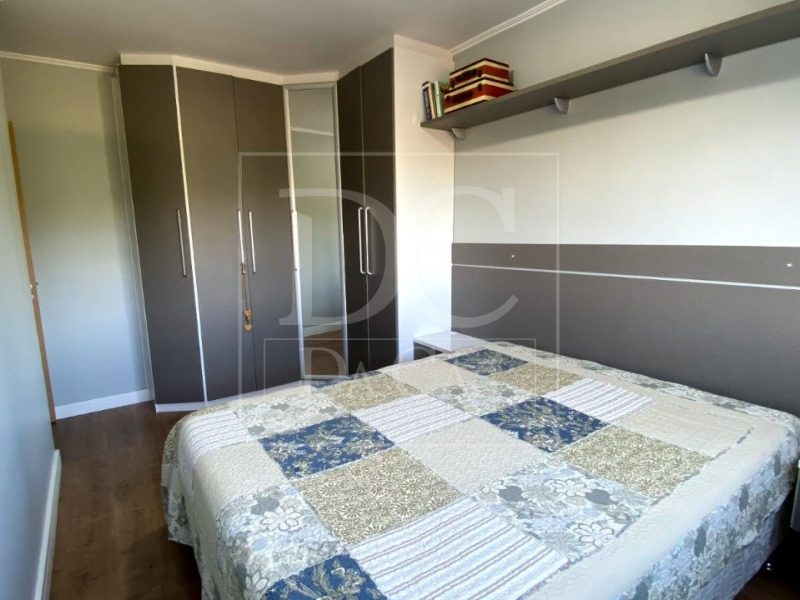 Apartamento à venda com 52m², 2 dormitórios, 1 vaga no bairro Jardim Carvalho em Porto Alegre