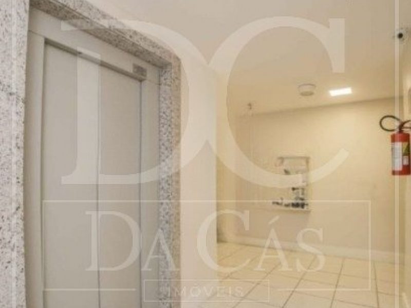 Apartamento à venda com 52m², 2 dormitórios, 1 vaga no bairro Jardim Carvalho em Porto Alegre