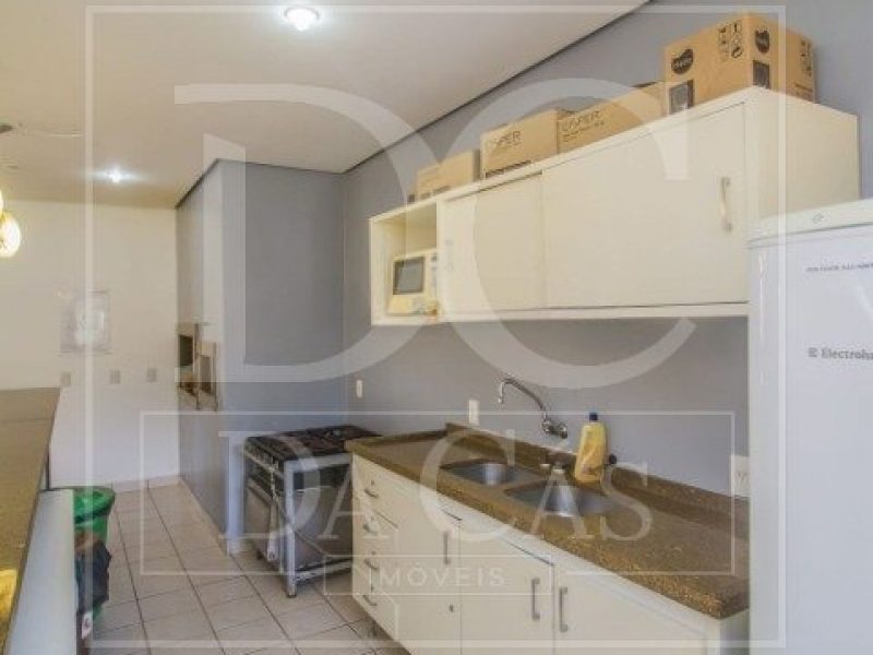 Apartamento à venda com 63m², 2 dormitórios, 1 vaga no bairro Tristeza em Porto Alegre