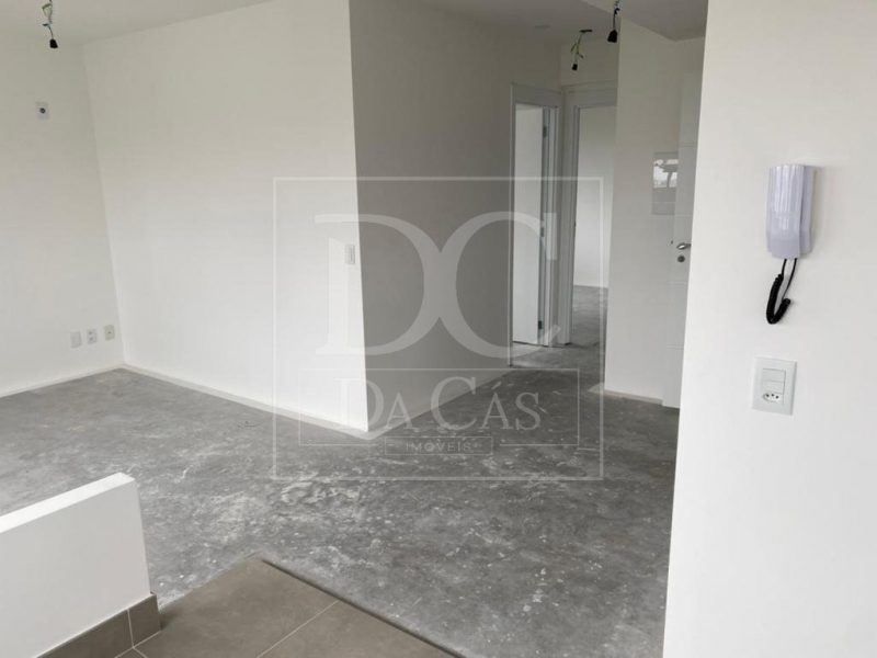 Apartamento à venda com 65m², 2 dormitórios, 1 suíte, 1 vaga no bairro Auxiliadora em Porto Alegre