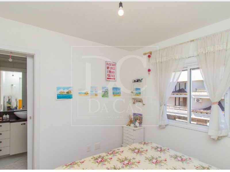 Apartamento à venda com 111m², 3 dormitórios, 3 suítes, 3 vagas no bairro Passo da Areia em Porto Alegre