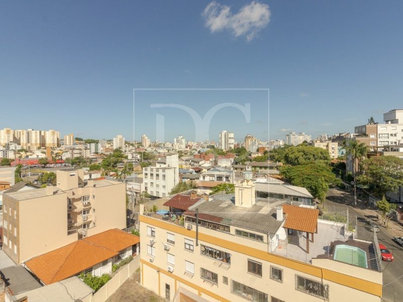 Apartamento à venda com 50m², 1 dormitório, 1 suíte, 2 vagas no bairro Petrópolis em Porto Alegre