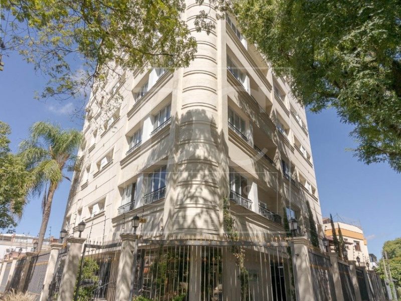 Apartamento à venda com 50m², 1 dormitório, 1 suíte, 2 vagas no bairro Petrópolis em Porto Alegre