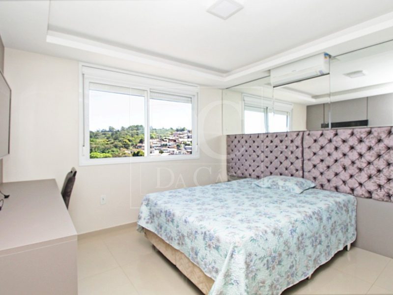 Apartamento à venda com 79m², 3 dormitórios, 1 suíte, 1 vaga no bairro Jardim Botânico em Porto Alegre