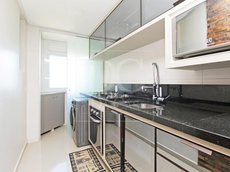 Apartamento à venda com 79m², 3 dormitórios, 1 suíte, 1 vaga no bairro Jardim Botânico em Porto Alegre