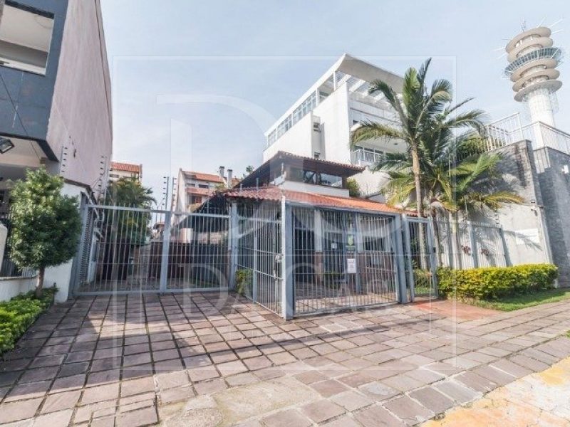 Casa em Condomínio à venda com 230m², 3 dormitórios, 1 suíte, 2 vagas no bairro Santa Tereza em Porto Alegre