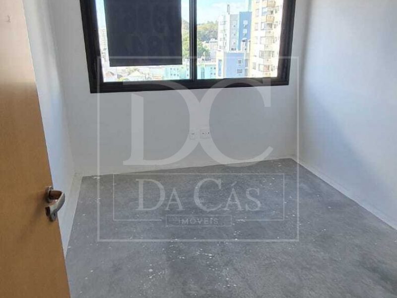 Apartamento à venda com 70m², 2 dormitórios, 1 suíte, 2 vagas no bairro Menino Deus em Porto Alegre