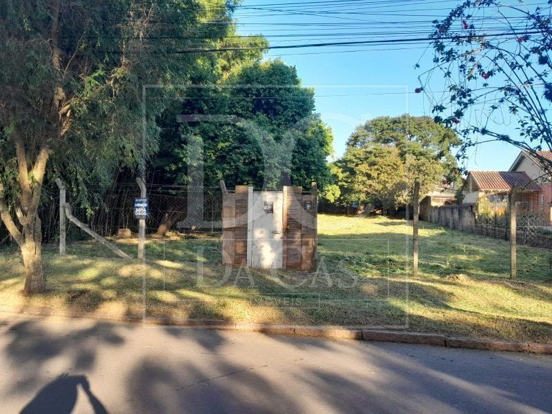 Terreno à venda com 1.000m² no bairro Camaquã em Porto Alegre