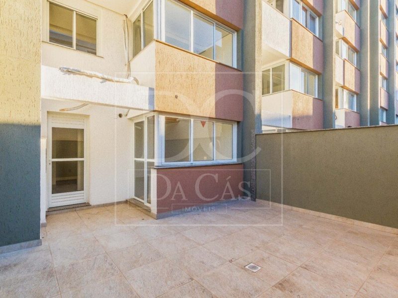 Apartamento à venda com 84m², 2 dormitórios, 1 suíte, 1 vaga no bairro Menino Deus em Porto Alegre