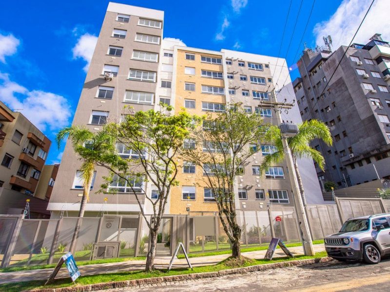 Apartamento à venda com 70m², 2 dormitórios, 1 suíte, 2 vagas no bairro Bom Jesus em Porto Alegre