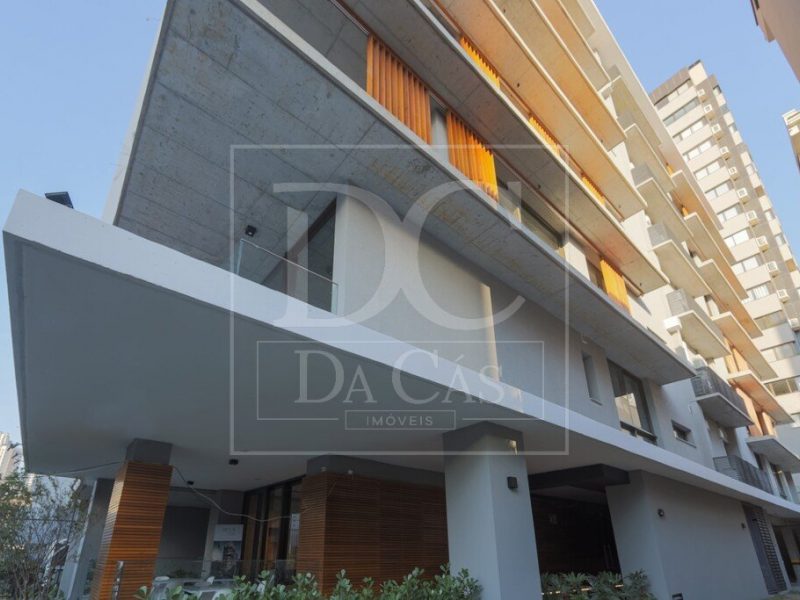 Apartamento à venda com 100m², 3 dormitórios, 3 suítes, 2 vagas no bairro Petrópolis em Porto Alegre