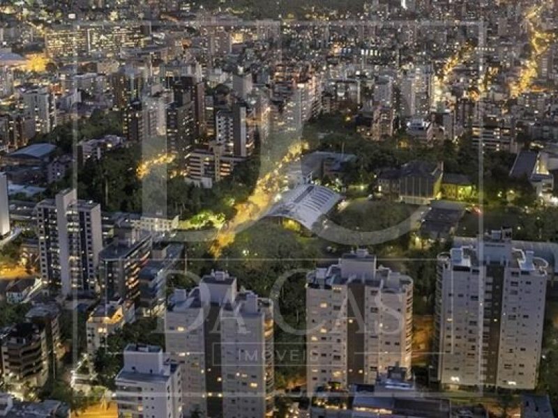 Apartamento à venda com 116m², 3 dormitórios, 3 suítes, 2 vagas no bairro Rio Branco em Porto Alegre