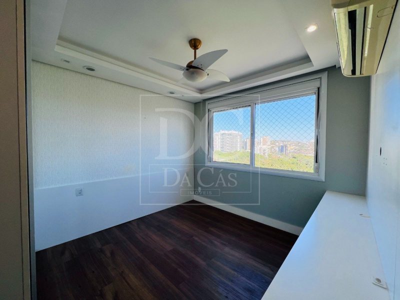 Apartamento à venda com 146m², 3 dormitórios, 3 suítes, 2 vagas no bairro Jardim Europa em Porto Alegre