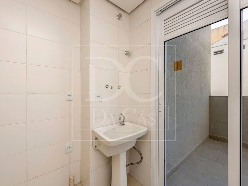 Apartamento à venda com 65m², 2 dormitórios, 1 suíte, 1 vaga no bairro Higienópolis em Porto Alegre