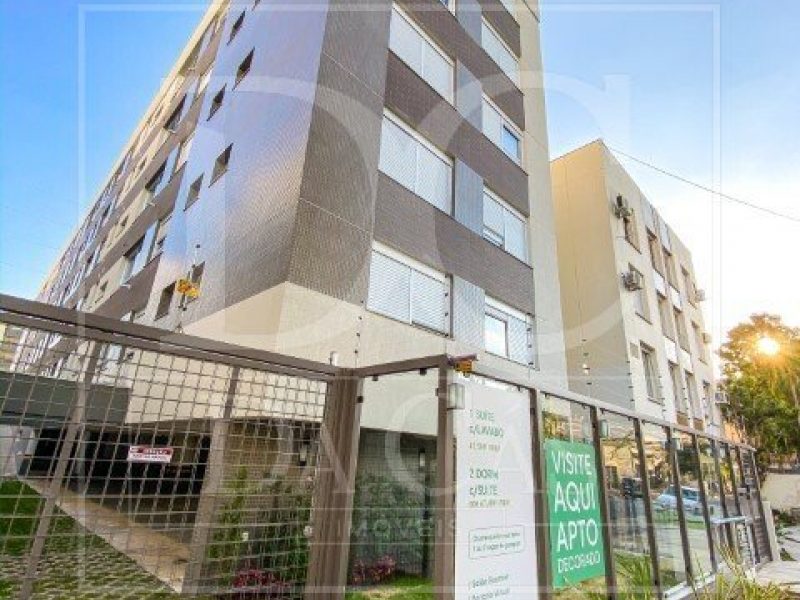 Apartamento à venda com 61m², 2 dormitórios, 1 suíte, 1 vaga no bairro Menino Deus em Porto Alegre