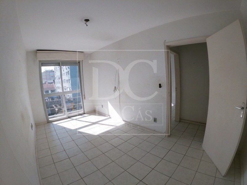 Apartamento à venda com 73m², 2 dormitórios no bairro Farroupilha em Porto Alegre