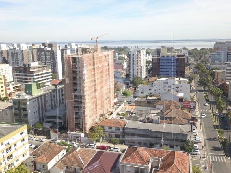 Apartamento à venda com 88m², 2 dormitórios, 2 suítes, 2 vagas no bairro Menino Deus em Porto Alegre