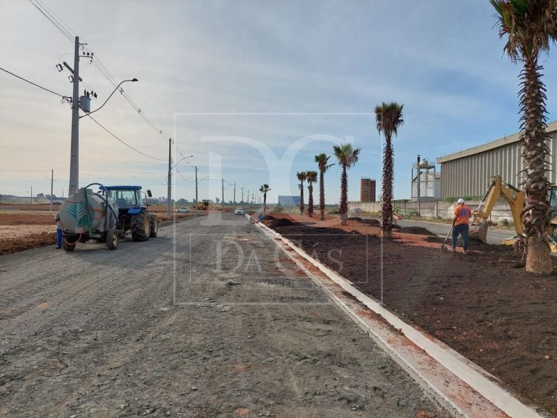 Terreno à venda com 2.027m² no bairro Anchieta em Porto Alegre