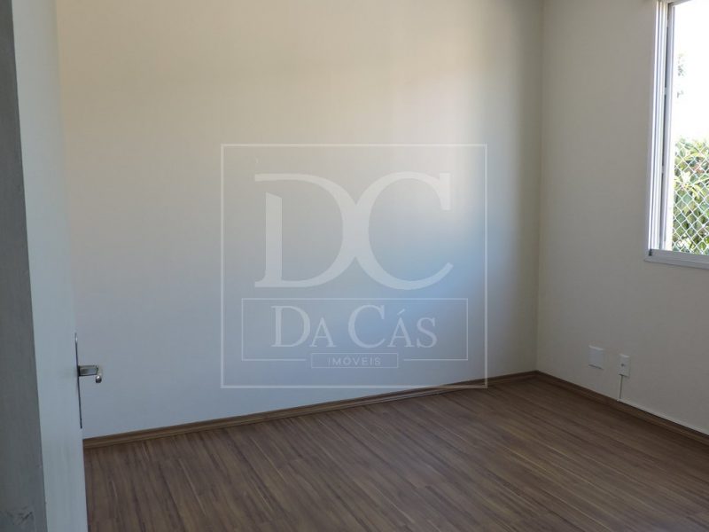 Apartamento à venda com 40m², 1 dormitório, 1 vaga no bairro Teresópolis em Porto Alegre