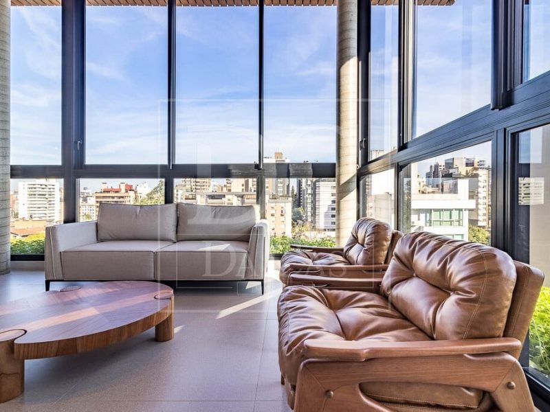 Apartamento à venda com 123m², 3 dormitórios, 3 suítes, 2 vagas no bairro Mont Serrat em Porto Alegre