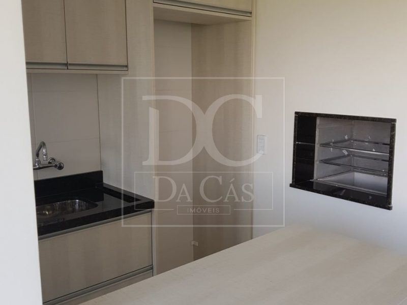 Apartamento à venda com 105m², 2 dormitórios, 1 suíte, 2 vagas no bairro Cavalhada em Porto Alegre