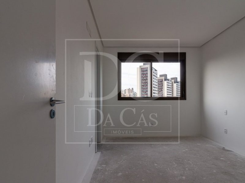 Apartamento à venda com 67m², 2 dormitórios, 1 suíte, 1 vaga no bairro Petrópolis em Porto Alegre