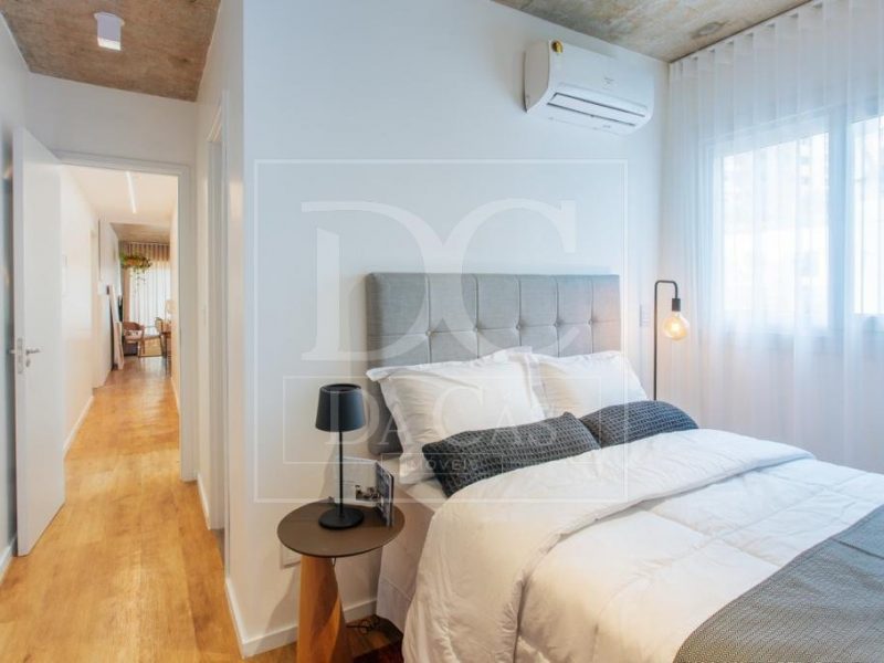 Apartamento à venda com 82m², 1 dormitório, 1 suíte, 1 vaga no bairro Jardim Europa em Porto Alegre