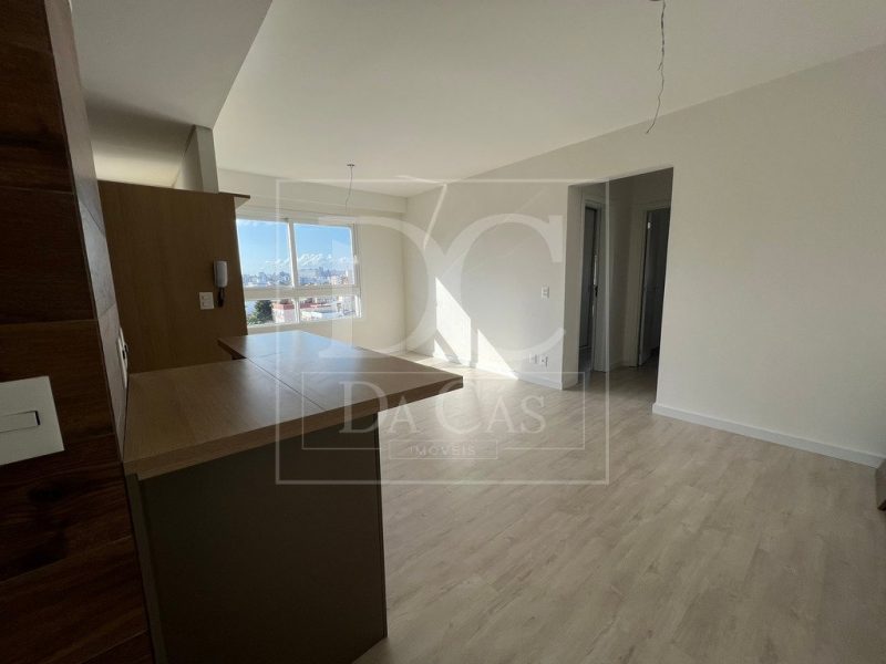 Apartamento à venda com 67m², 2 dormitórios, 1 suíte, 1 vaga no bairro Santana em Porto Alegre