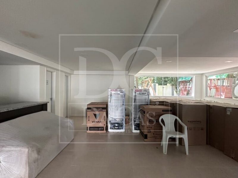 Apartamento à venda com 73m², 2 dormitórios no bairro Teresópolis em Porto Alegre