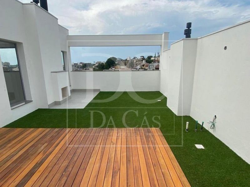 Loft à venda com 209m², 3 dormitórios, 1 suíte, 2 vagas no bairro Chácara das Pedras em Porto Alegre