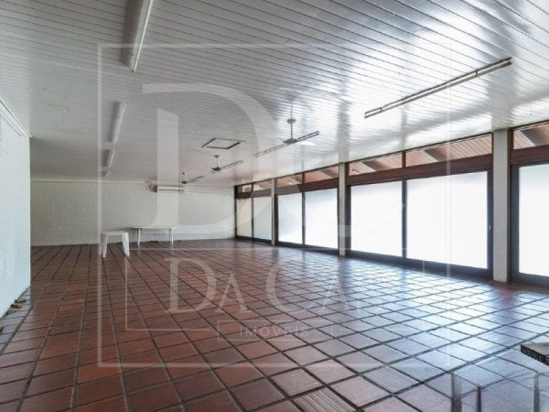 Apartamento à venda com 61m², 2 dormitórios, 1 vaga no bairro Partenon em Porto Alegre