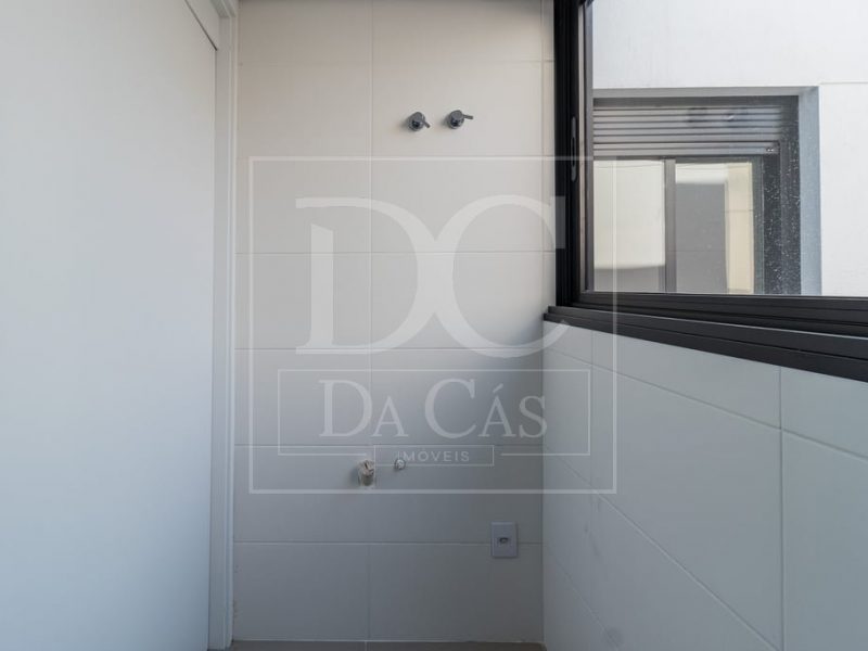 Apartamento à venda com 111m², 2 dormitórios, 2 suítes, 2 vagas no bairro Mont Serrat em Porto Alegre