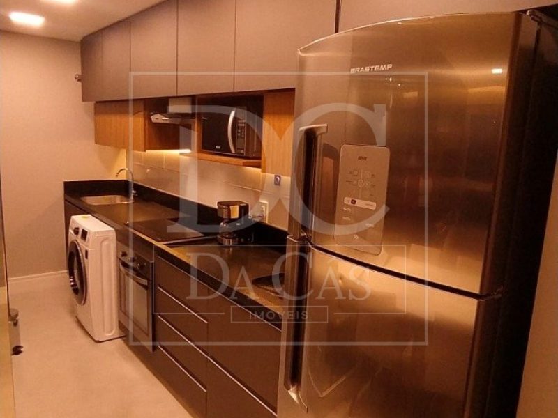 Apartamento à venda com 45m², 1 dormitório, 1 vaga no bairro Petrópolis em Porto Alegre