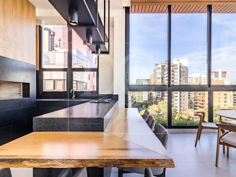 Apartamento à venda com 123m², 3 dormitórios, 3 suítes, 2 vagas no bairro Mont Serrat em Porto Alegre