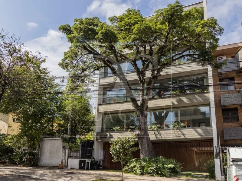 Apartamento à venda com 111m², 2 dormitórios, 2 suítes, 2 vagas no bairro Mont Serrat em Porto Alegre