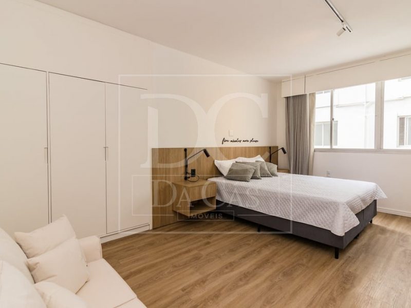 Apartamento à venda com 38m², 1 dormitório no bairro Centro Histórico em Porto Alegre