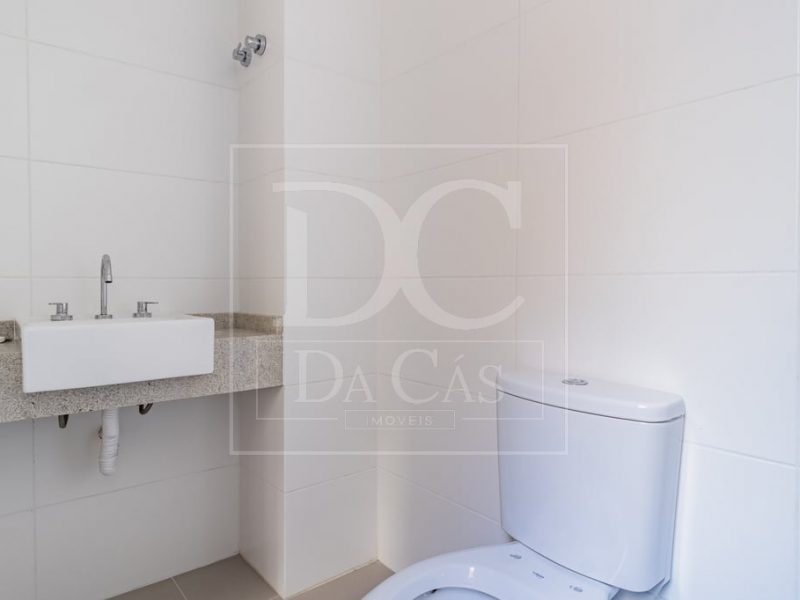 Apartamento à venda com 86m², 2 dormitórios, 2 suítes, 1 vaga no bairro Mont Serrat em Porto Alegre