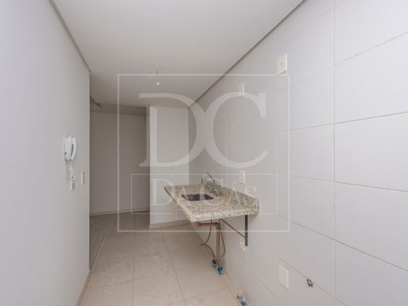 Apartamento à venda com 63m², 2 dormitórios, 1 suíte, 2 vagas no bairro Bom Jesus em Porto Alegre