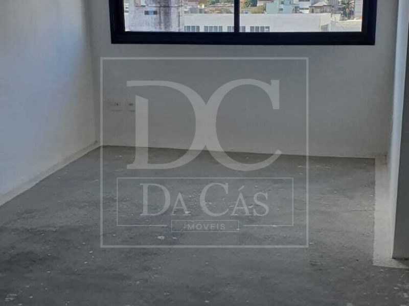 Apartamento à venda com 70m², 2 dormitórios, 1 suíte, 2 vagas no bairro Menino Deus em Porto Alegre