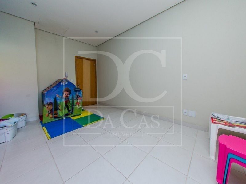 Apartamento à venda com 71m², 3 dormitórios, 1 suíte, 1 vaga no bairro Agronomia em Porto Alegre