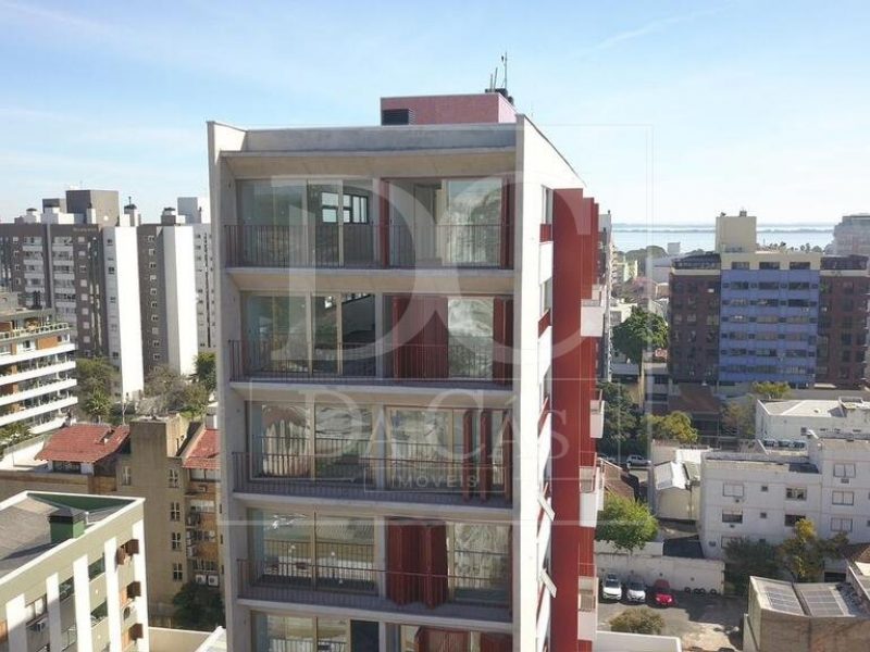 Apartamento à venda com 91m², 2 dormitórios, 2 suítes, 2 vagas no bairro Menino Deus em Porto Alegre