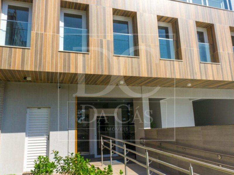 Apartamento à venda com 54m², 1 dormitório, 1 suíte, 2 vagas no bairro Três Figueiras em Porto Alegre