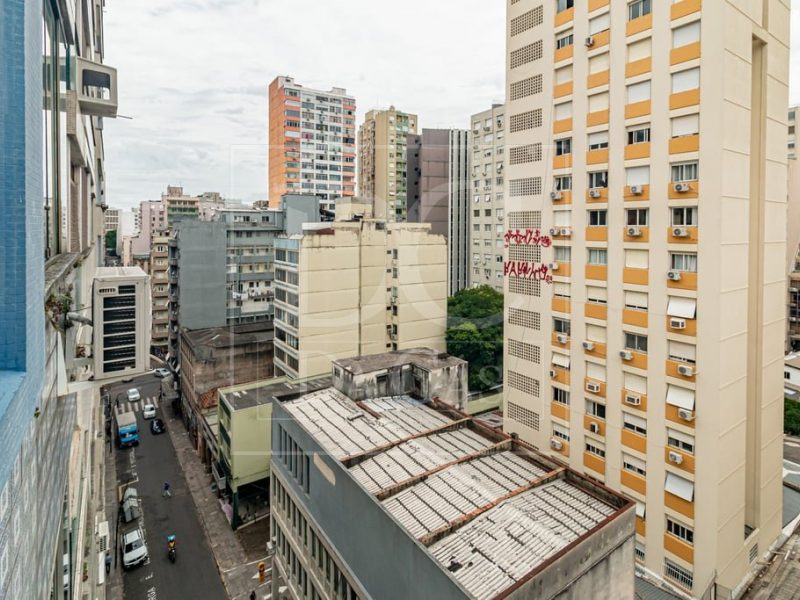 Apartamento à venda com 94m², 3 dormitórios no bairro Centro Histórico em Porto Alegre