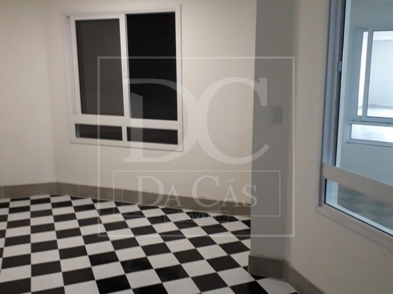 Apartamento à venda com 66m², 2 dormitórios, 1 suíte, 1 vaga no bairro Santo Antônio em Porto Alegre