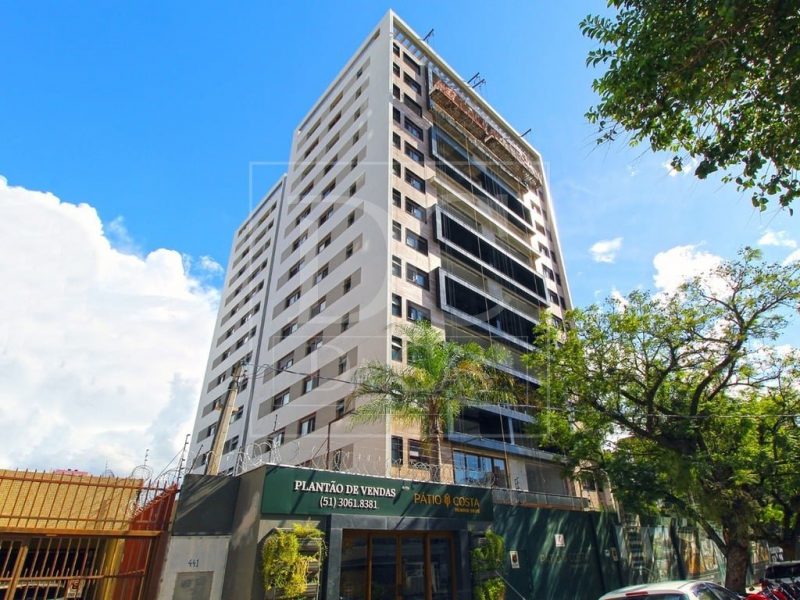 Apartamento à venda com 155m², 3 dormitórios, 3 suítes, 3 vagas no bairro Menino Deus em Porto Alegre