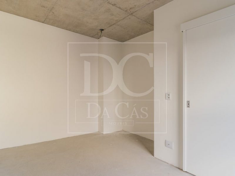 Apartamento à venda com 111m², 2 dormitórios, 2 suítes, 2 vagas no bairro Mont Serrat em Porto Alegre